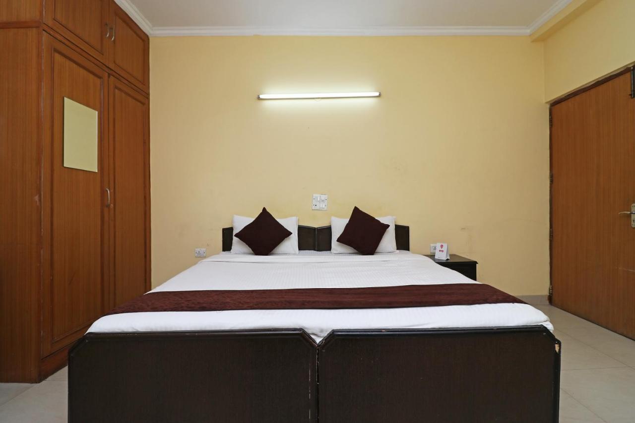 Oyo 6608 Sector 56 Hotel Badshahpur Luaran gambar
