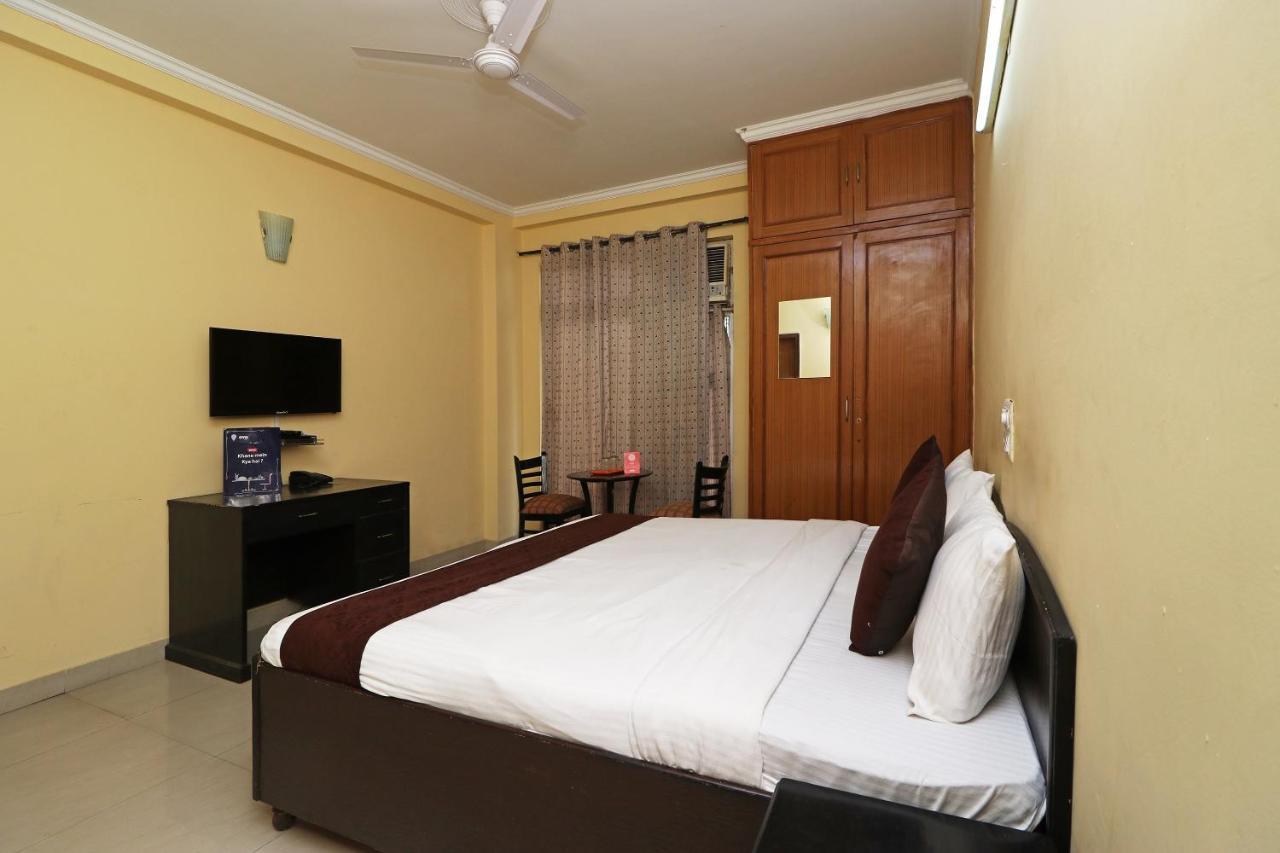 Oyo 6608 Sector 56 Hotel Badshahpur Luaran gambar